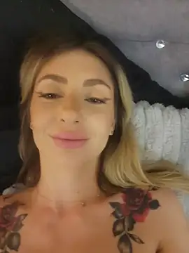 SofiaLace online show from July 11, 2026, 4:59 am