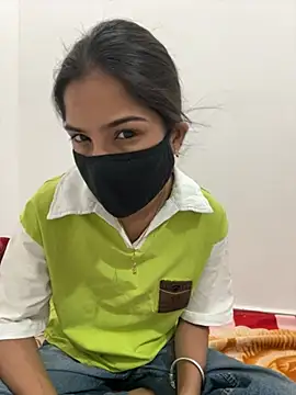 Ritu rani01 online show from May 14, 2026, 6:26 pm