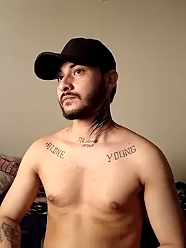 Steven Nut online show from April 24, 2026, 8:06 am