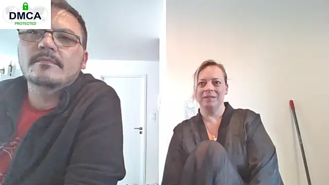 Les-Chups online show from April 24, 2026, 7:33 am