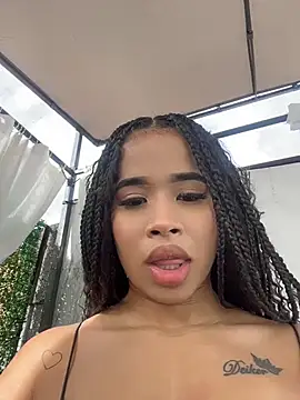 EmmaExoticaXXX online show from June 30, 2026, 9:27 pm