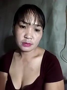Snapshot of Beola-mi chatting on April 30, 2026, 8:57 pm Beola-mi online show from April 30, 2026, 8:57 pm