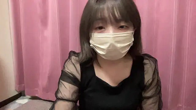 -Nanami-7 online show from April 28, 2026, 11:04 am