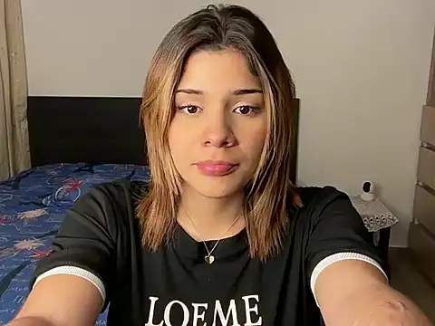 Im  molly6 online show from May 12, 2026, 1:14 am