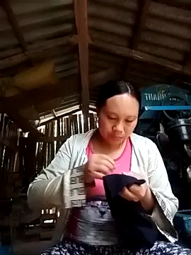 lanngoc2 online show from May 8, 2026, 11:54 pm