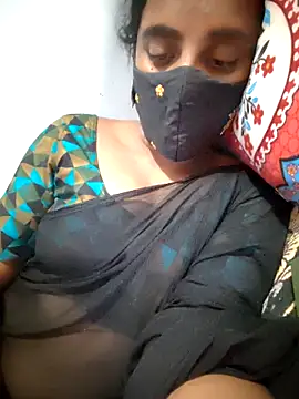 Tamil Hot HoneyBee online show from May 13, 2026, 3:09 pm