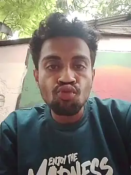 Snapshot of desibullboybd chatting on June 2, 2026, 12:18 pm desibullboybd online show from June 2, 2026, 12:18 pm