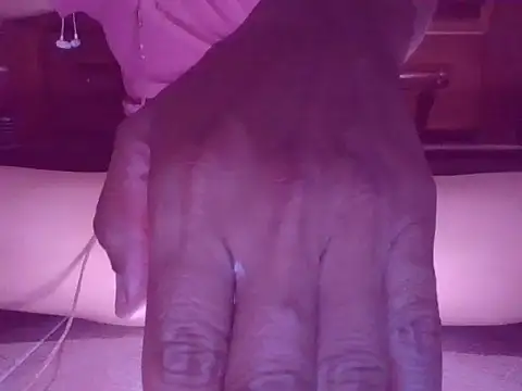 Snapshot of EnjoyMex69 chatting on February 1, 2025, 10:48 am EnjoyMex69 online show from February 1, 2025, 10:48 am