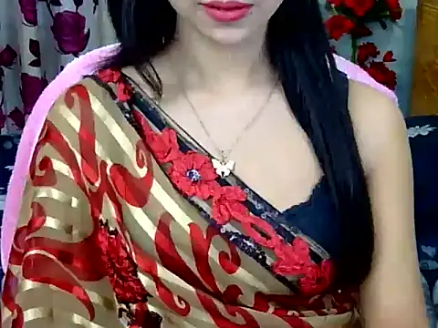 Alina Nur online show from April 30, 2026, 10:21 am