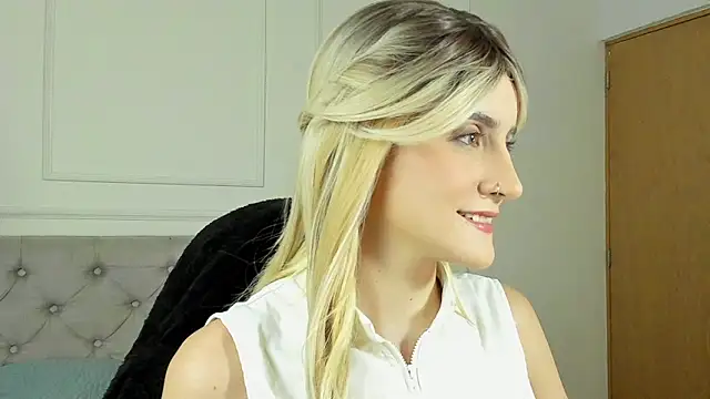 Snapshot of Jessica_lisbon chatting on June 10, 2026, 4:17 pm Jessica lisbon online show from June 10, 2026, 4:17 pm