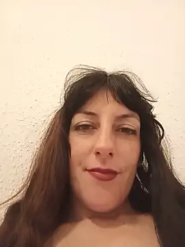 Valeriadolce online show from May 16, 2026, 12:07 am
