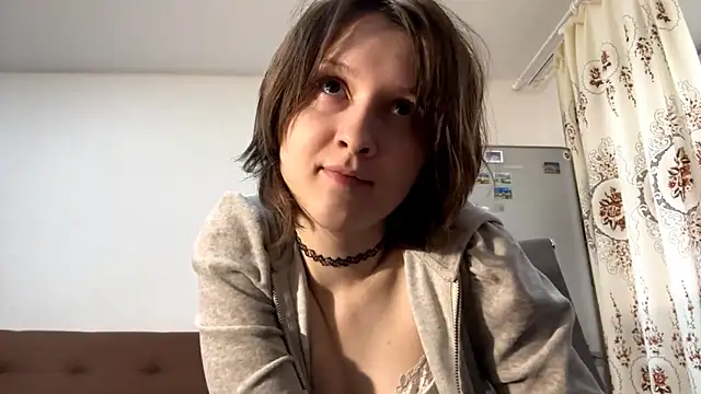 MalvinaGreif online show from May 9, 2026, 3:12 am