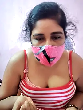Snapshot of Rulali_44 chatting on April 26, 2026, 6:05 pm Rulali 44 online show from April 26, 2026, 6:05 pm