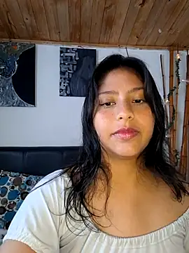 vaioletpoet online show from April 25, 2026, 5:54 pm