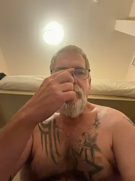 Snapshot of Caesar_Baxter chatting on July 19, 2026, 5:55 am Caesar Baxter online show from July 19, 2026, 5:55 am