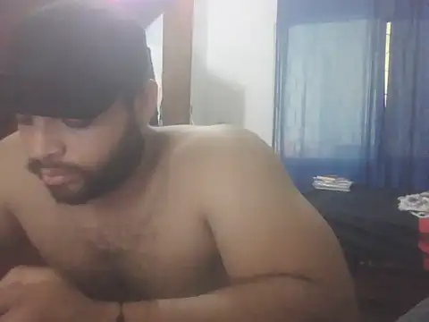 Bearmachin online show from May 5, 2026, 7:44 pm