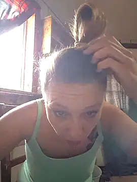 Snapshot of lickybaby26 chatting on May 12, 2026, 5:32 pm lickybaby26 online show from May 12, 2026, 5:32 pm