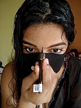 Snapshot of vanika2000 chatting on June 1, 2026, 3:52 am vanika2000 online show from June 1, 2026, 3:52 am