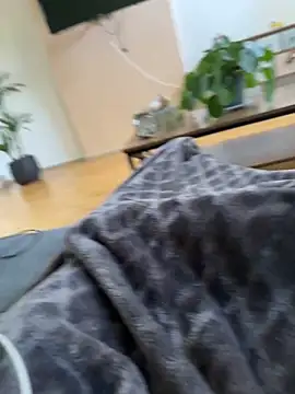 Pornhup27 online show from April 28, 2026, 2:11 pm