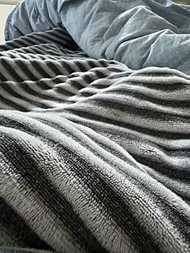 Pornhup27 online show from April 29, 2026, 5:06 pm