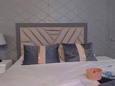 CharyLin online show from May 15, 2026, 11:56 pm