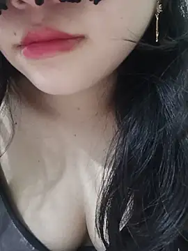 silkyhairs online show from June 16, 2026, 6:49 am