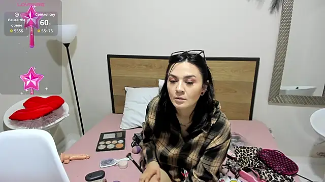 Snapshot of Kata_lina_ chatting on June 1, 2026, 8:21 pm Kata lina online show from June 1, 2026, 8:21 pm
