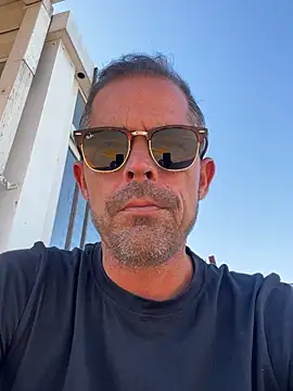 Riccardo86xx online show from July 13, 2026, 3:48 pm