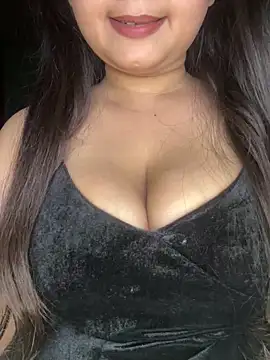 Naughty pooja44 online show from May 7, 2026, 10:09 am
