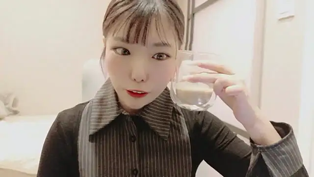 Snapshot of hono__38 chatting on May 20, 2026, 9:37 am hono 38 online show from May 20, 2026, 9:37 am
