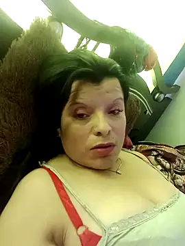 Snapshot of Samantha_Kieran chatting on April 30, 2026, 8:57 pm Samantha Kieran online show from April 30, 2026, 8:57 pm
