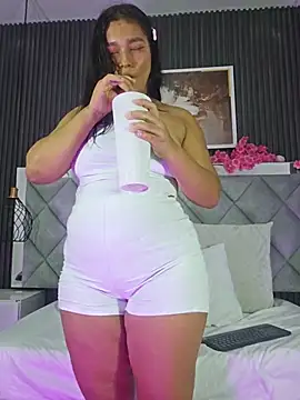 Sara Chanel  online show from May 28, 2026, 4:21 am