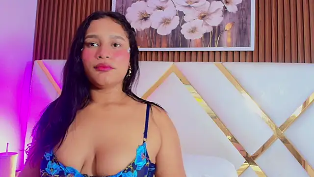 Sara Chanel  online show from June 5, 2026, 12:39 am