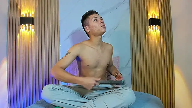IM ANGELPRESTON online show from May 5, 2026, 11:29 am