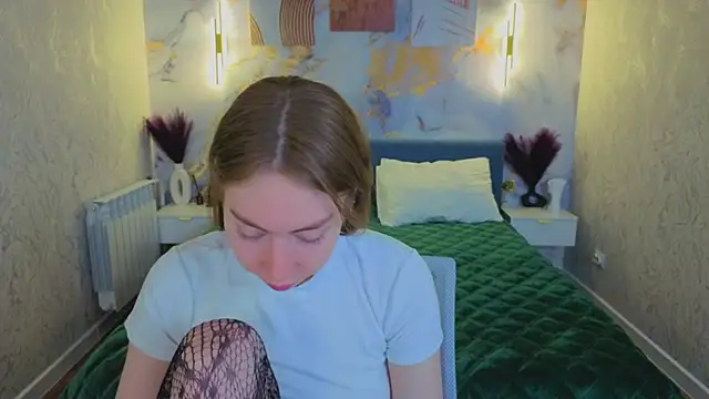 Leslie Whait online show from May 14, 2026, 2:40 am
