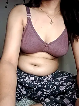 sexy pritii online show from June 12, 2026, 5:28 am