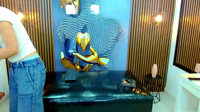 RoxxySweet01 online show from April 30, 2026, 12:00 pm