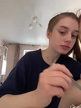  SweetAnna  online show from May 13, 2026, 3:42 pm