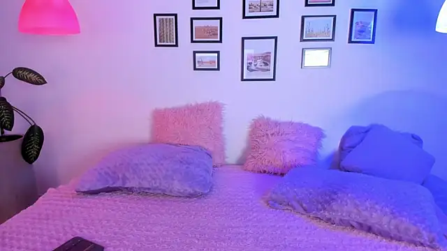 Kendaall sweet online show from June 10, 2026, 3:07 am
