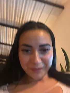 Emmily-mayerrs online show from May 8, 2026, 12:16 am