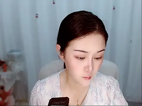 Amy-cnbaby online show from June 8, 2026, 1:28 am