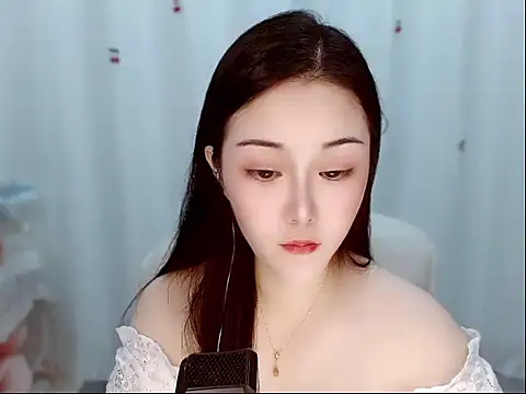 Amy-cnbaby online show from June 13, 2026, 2:09 am