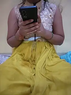 Snapshot of Seema_yadav01 chatting on May 3, 2026, 5:46 am Seema yadav01 online show from May 3, 2026, 5:46 am