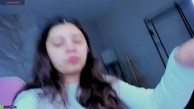 Trisha Moore online show from May 13, 2026, 1:03 am