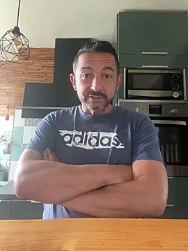 daddy3945 online show from May 3, 2026, 10:32 am