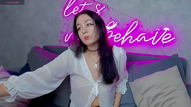 Sofia Conner online show from June 6, 2026, 9:47 am