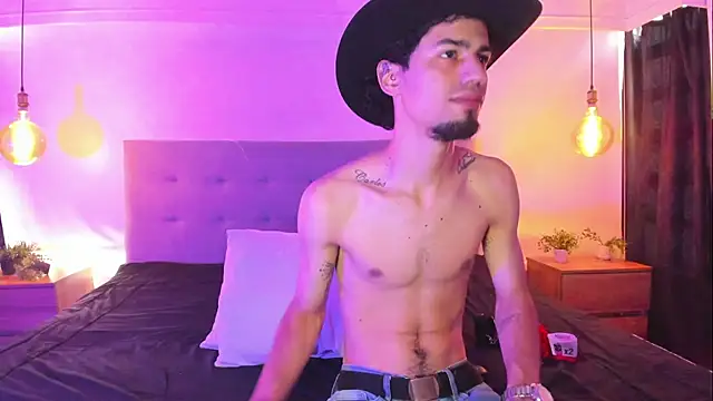 MichaelEvanss  online show from June 20, 2026, 12:52 pm