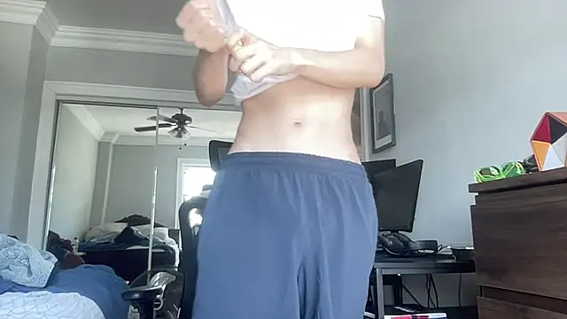 daddysfavorite01 online show from May 2, 2026, 6:46 pm