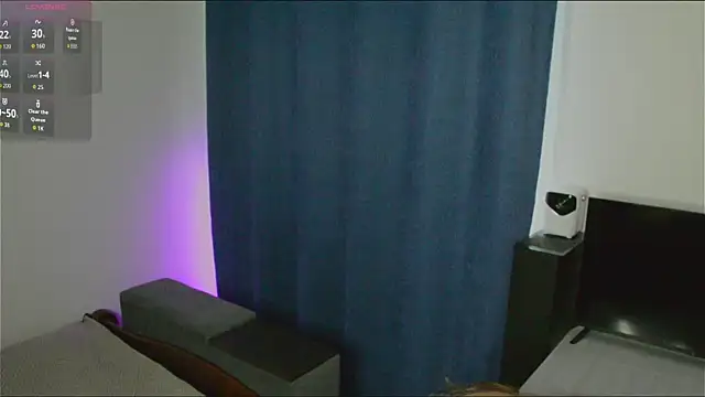 MiaSweetti online show from May 29, 2026, 3:59 am