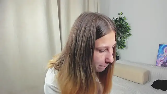 ChristiaHorde online show from May 16, 2026, 6:28 pm